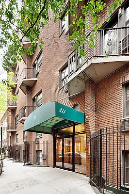 Sold by Reuveni LLC | media 12