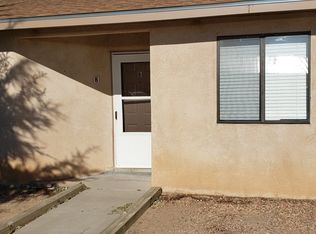 483 Vancouver Rd SE APT B, Rio Rancho, NM 87124