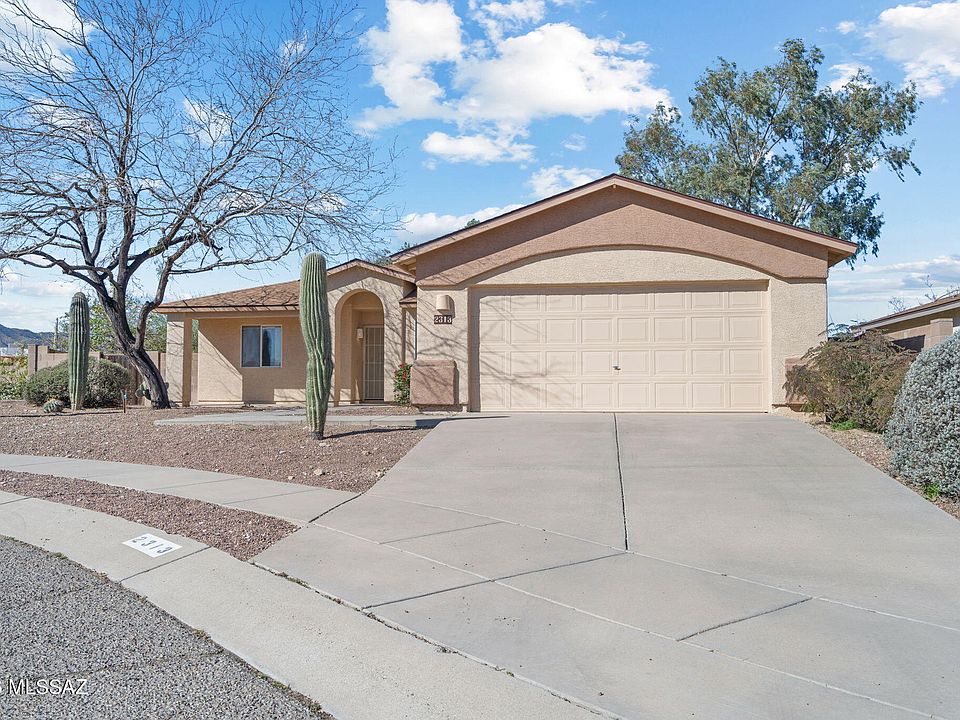 1st image of 2313 W Horseshoe Pl