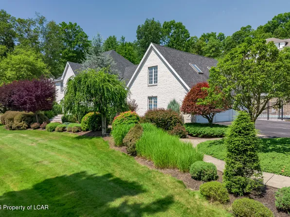 550 Lantern Hill Rd, Shavertown, PA 18708