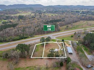 4196 Oak St, Hokes Bluff, AL 35903