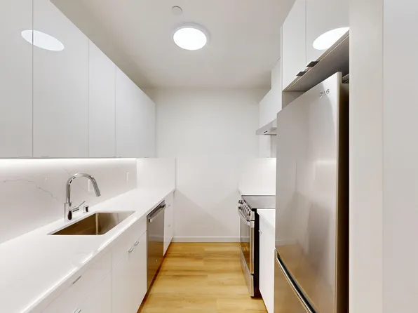 2844 Lyon Street, 2844 Lyon St #504, San Francisco, CA 94123