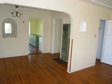 3rd image of 4604 Newport Ave