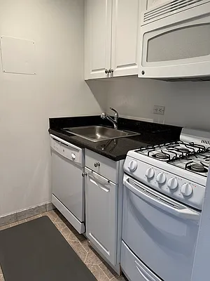 Rented by Brown Harris Stevens | media 8