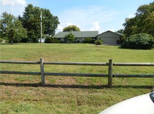 16621 Ranchero Rd, Springdale, AR 72764