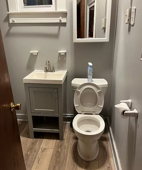 2601 White Oak Ave — Photo 5