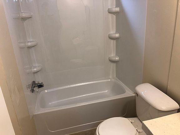 5th image of 5770 Whitehill Ln