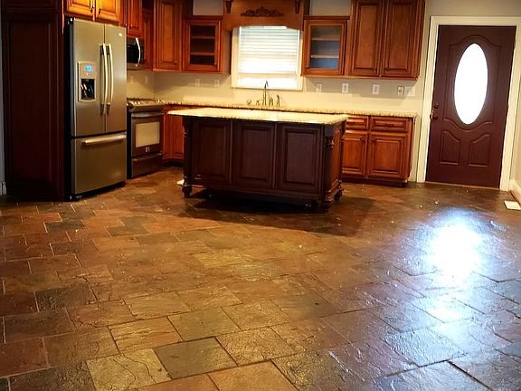 BEAUTIFUL CUSTOM CABINETS!!