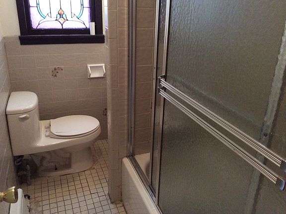 4th image of 178 Beach 120th St #1R