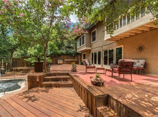 16 Hickory Hills Blvd, Hickory Creek, TX 75065