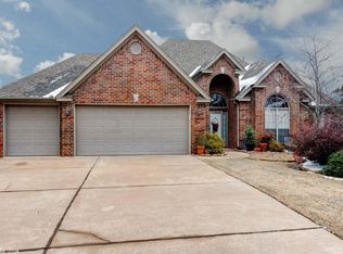 143 Margeaux Dr, Maumelle, AR 72113