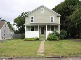 30 Williams St, Meriden, CT 06450