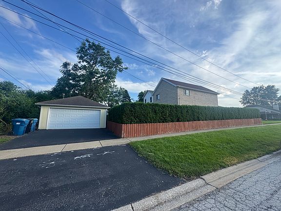 3rd image of 12203 S McDaniel St
