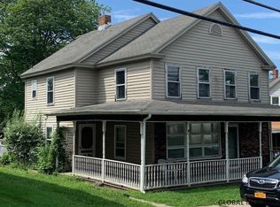 13 State St, Valley Falls, NY 12185