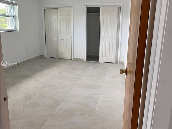 4th image of 7327 SW 22nd St #2