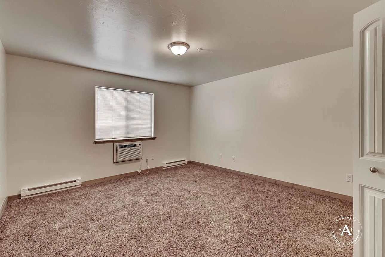 2070 Gold Ave - Unit... — Photo 4
