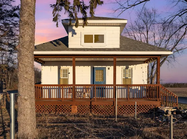 5382 N Seven Mile Rd, Pinconning, MI 48650