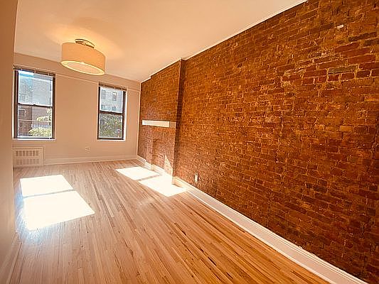 1st image of 646 Amsterdam Ave APT 3A