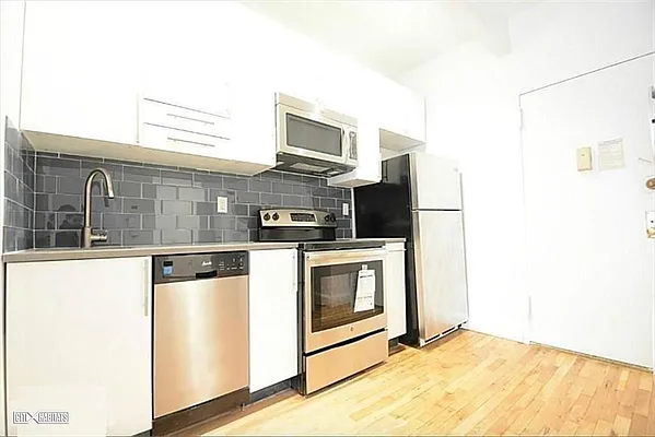 Rented by Citi Habitats | media 3
