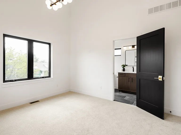 2280 S Bannock St — Photo 26