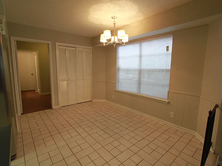 6606 Betty Cook Dr — Photo 20