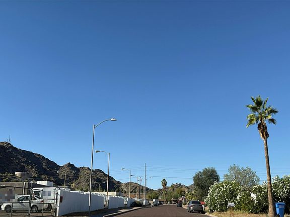 5th image of 9611 N 7th Pl
