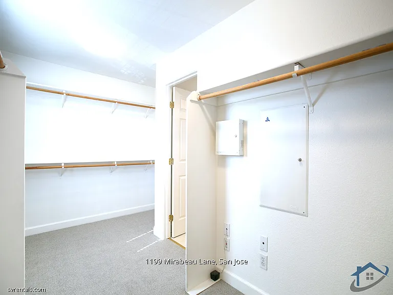 1199 Mirabeau Ln — Photo 12