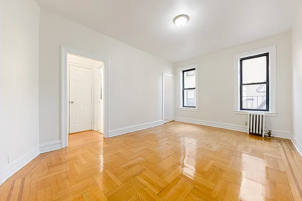 Rented by A&E Real Estate Management | media 4