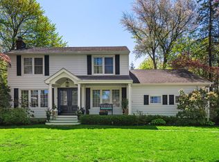 14 Kivy St, Huntington Station, NY 11746