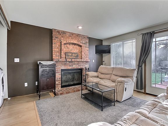 2nd image of 9710 175th Street Ct E