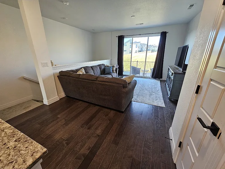 4255 Cyan Cir #D — Photo 4
