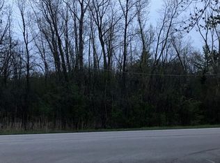 6402 W Rawson Bridge Rd, Cary, IL 60013