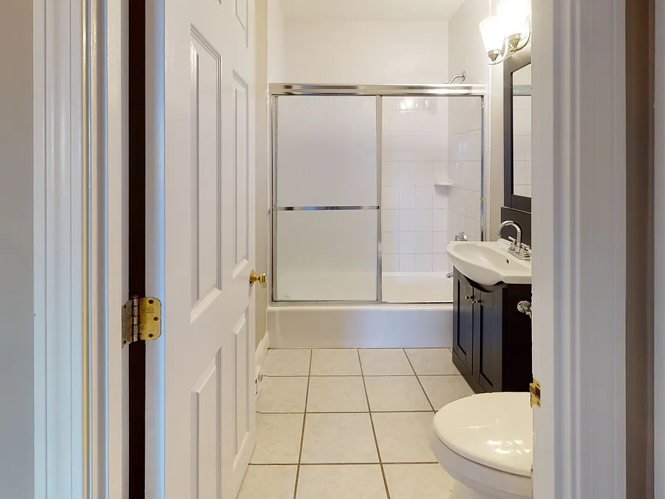 326 Broadway #1