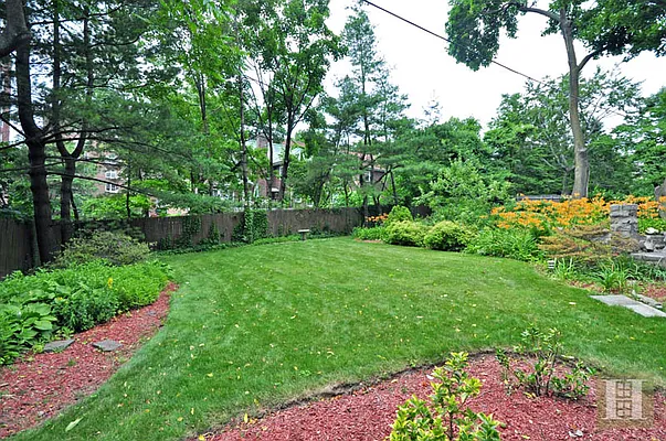 Sold by Halstead Real Estate | media 8