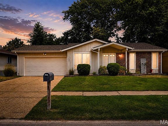 2nd image of 545 Lemonwood Dr