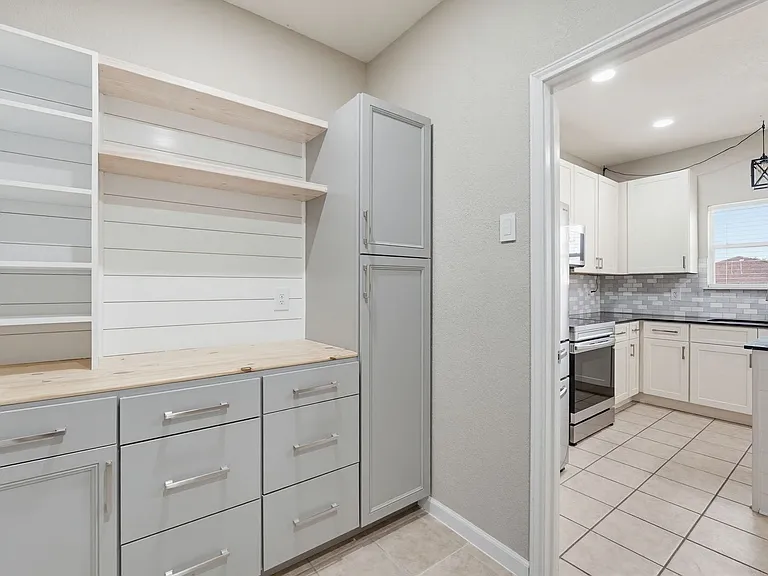 4603 Sydney Harbour Ct — Photo 8