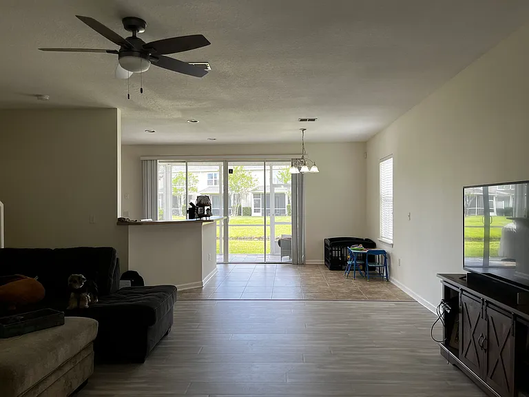 7180 Stonelion Cir — Photo 4