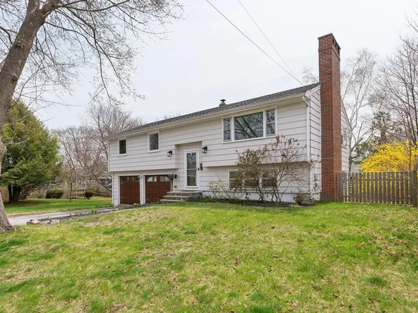 29 Chenery Street, Portland, ME 04103