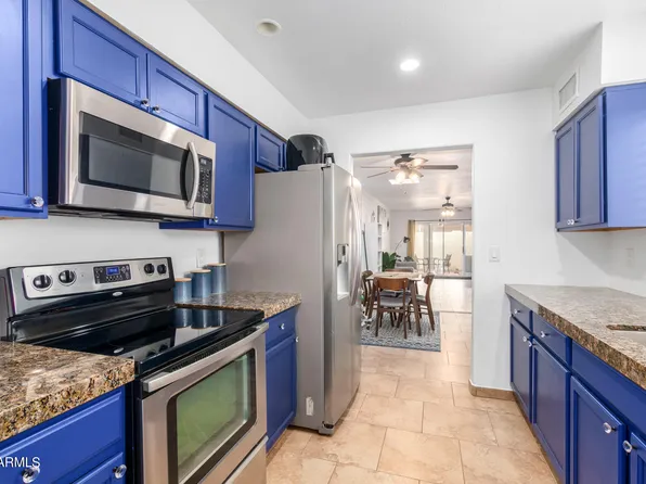 3010 W REDFIELD Road, Phoenix, AZ 85053