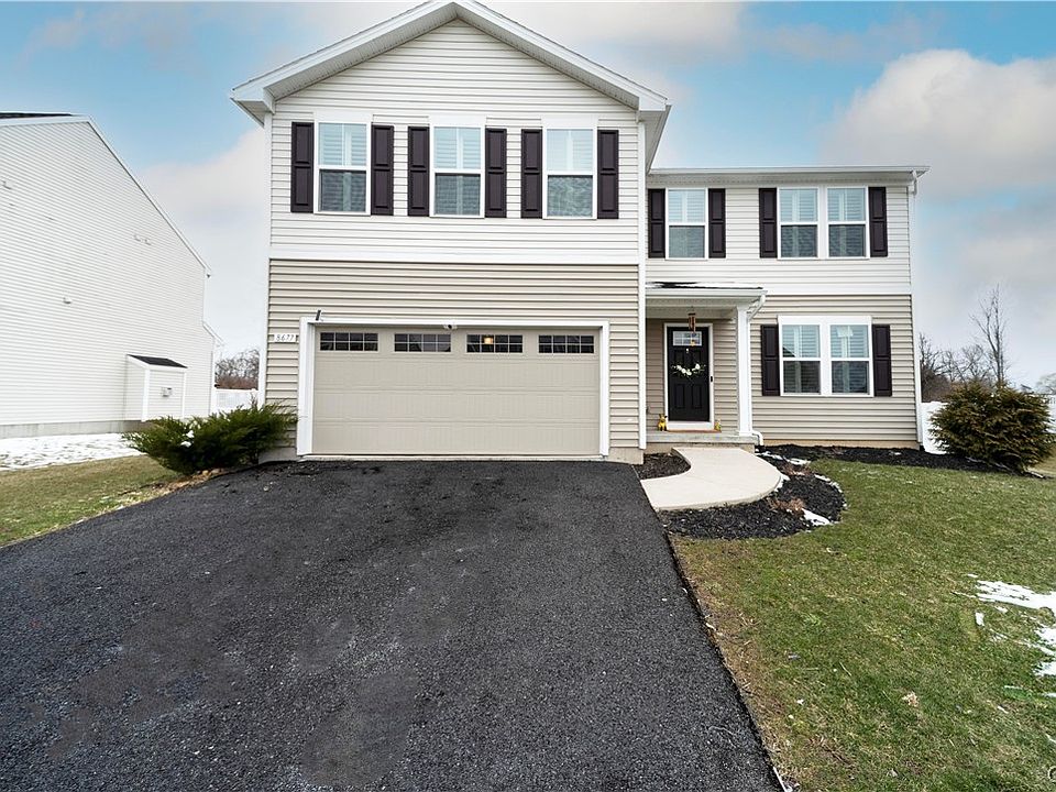 1st image of 8677 Alizarin Ave