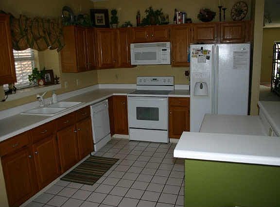 2nd image of 1524 Fuqua Dr