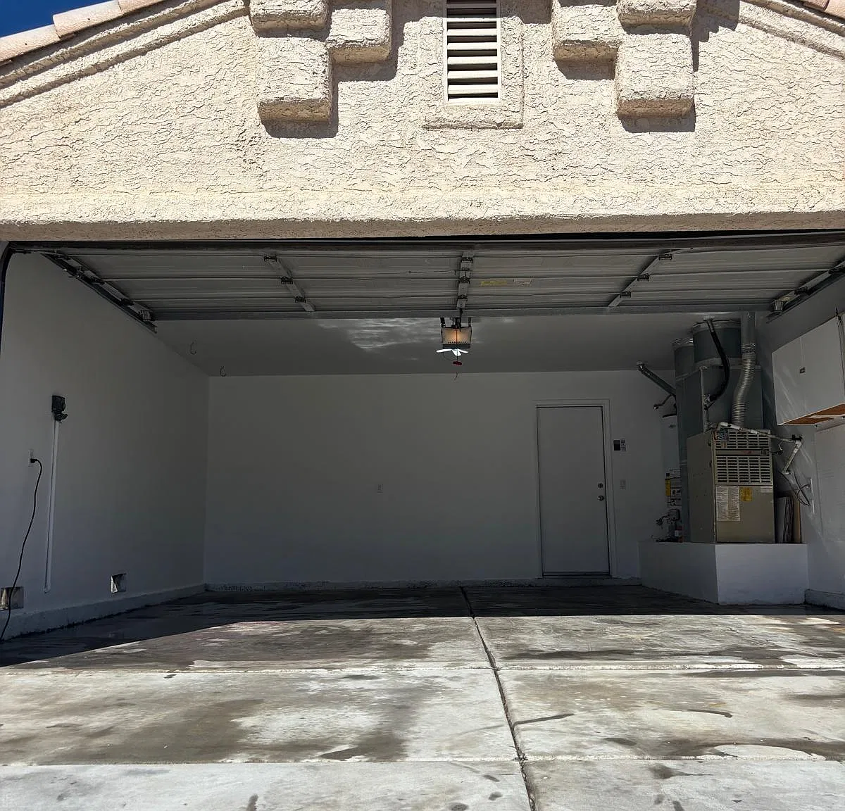 3 bed, 1107 sqft, $1,800 — Photo 4