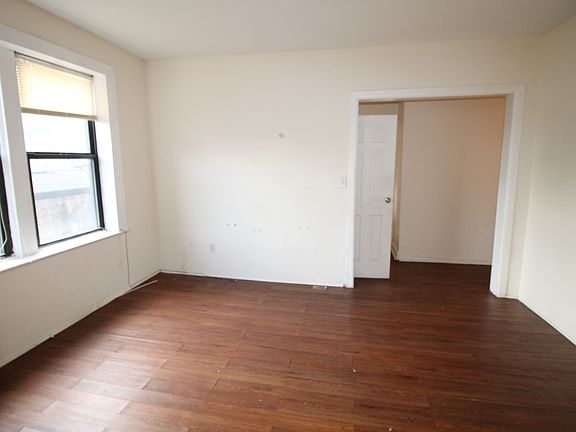 3rd image of 225 Academy St APT 3