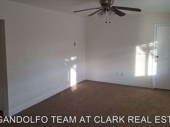2nd image of 1514 C St APT B