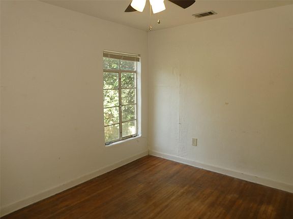 5th image of 4005 Maplewood Ave #B