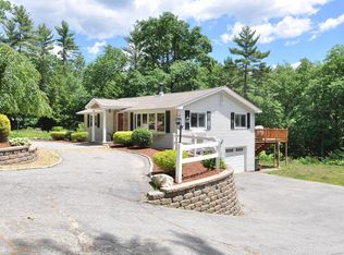 11 Bockes Rd, Londonderry, NH 03053