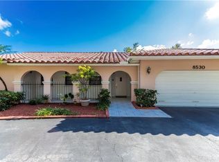 8530 Dundee Ter, Miami Lakes, FL 33016