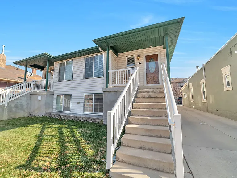 166 N 600 W — Photo 7