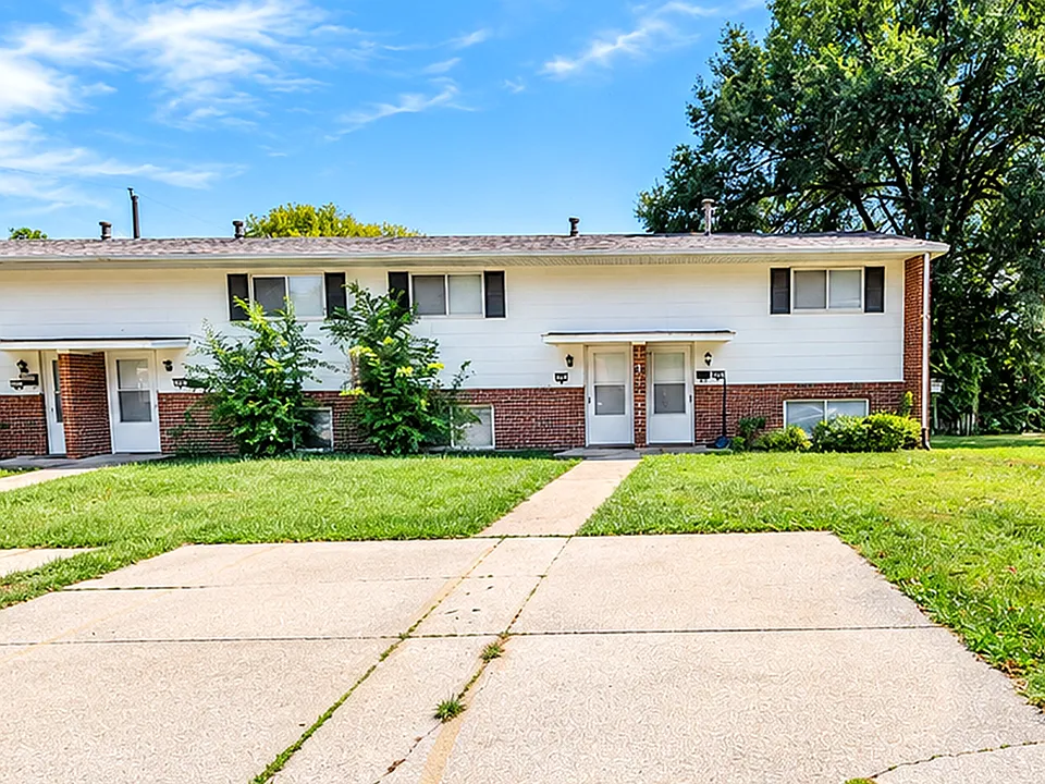 806 Cunningham Ave