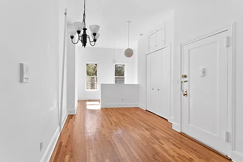 353 12th St #11 Photo 1